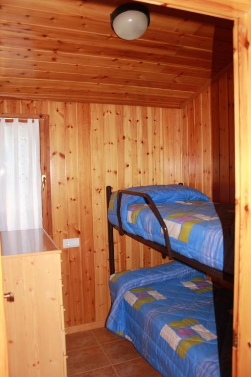 Sabiñánigo Camping Valle De Tena חדר תמונה
