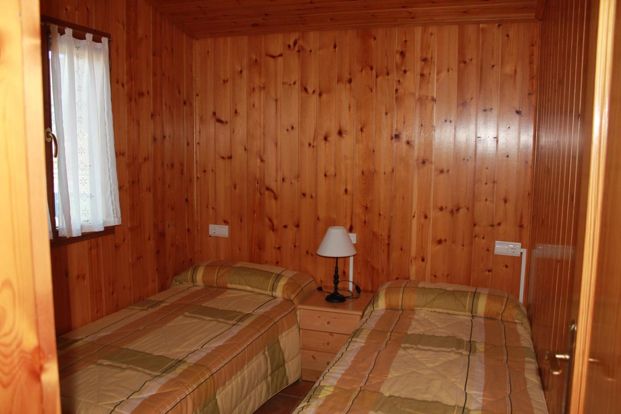 Sabiñánigo Camping Valle De Tena מראה חיצוני תמונה